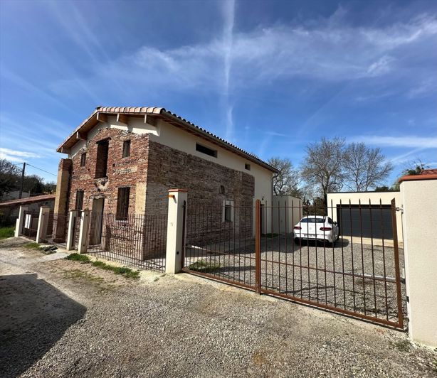 Image No.5-3 Bed House for sale