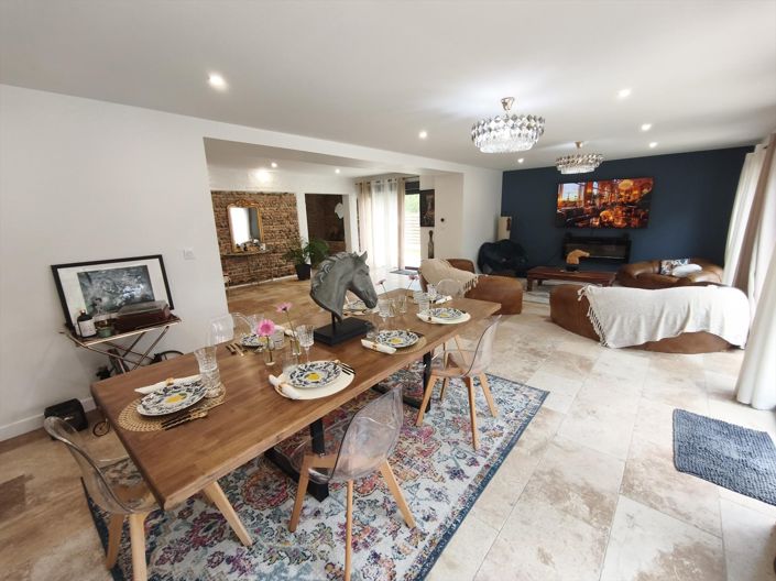 Image No.9-3 Bed House for sale