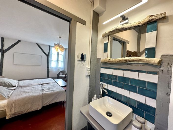 Image No.14-5 Bed House for sale