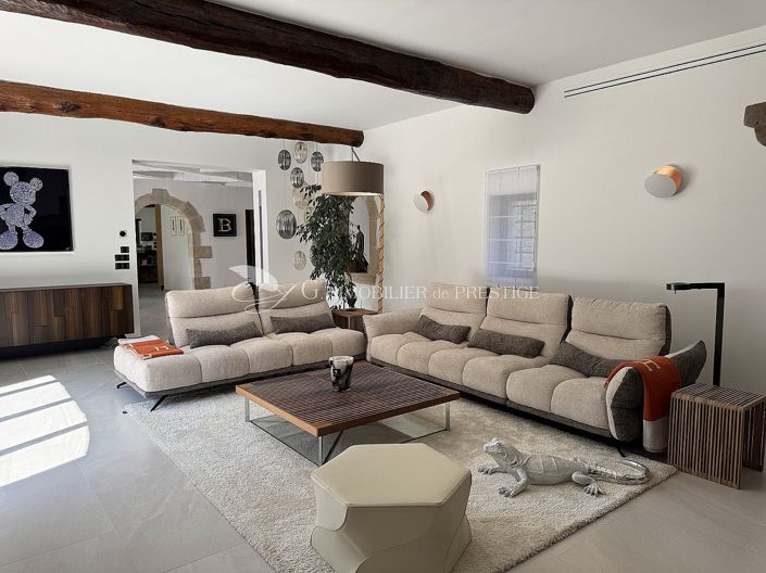 Image No.15-8 Bed House for sale