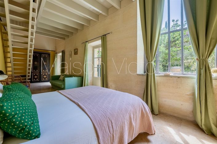 Image No.21-6 Bed House for sale