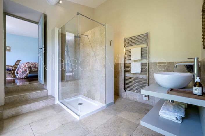 Image No.27-6 Bed House for sale