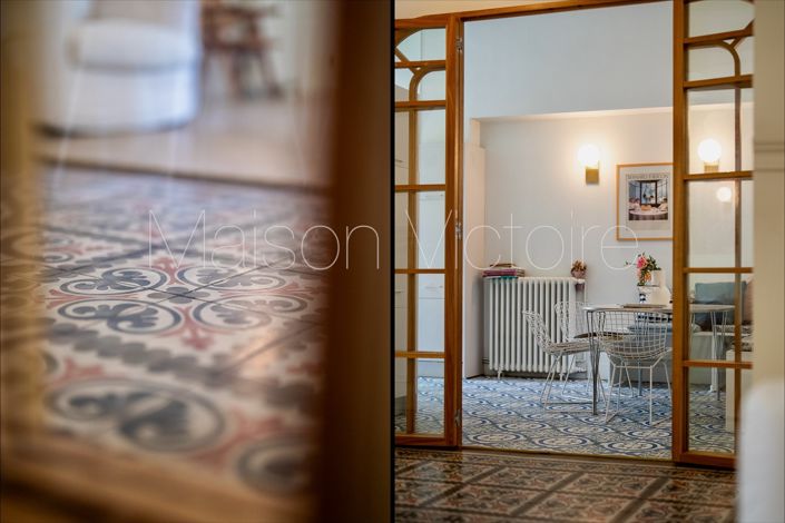 Image No.17-5 Bed House for sale