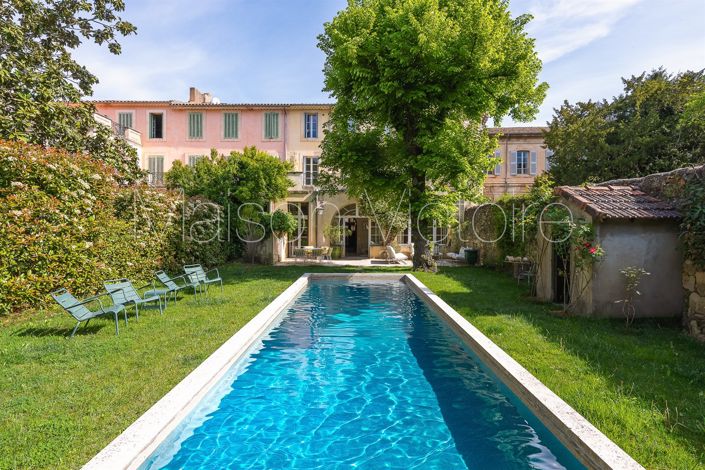 Image No.2-5 Bed House for sale
