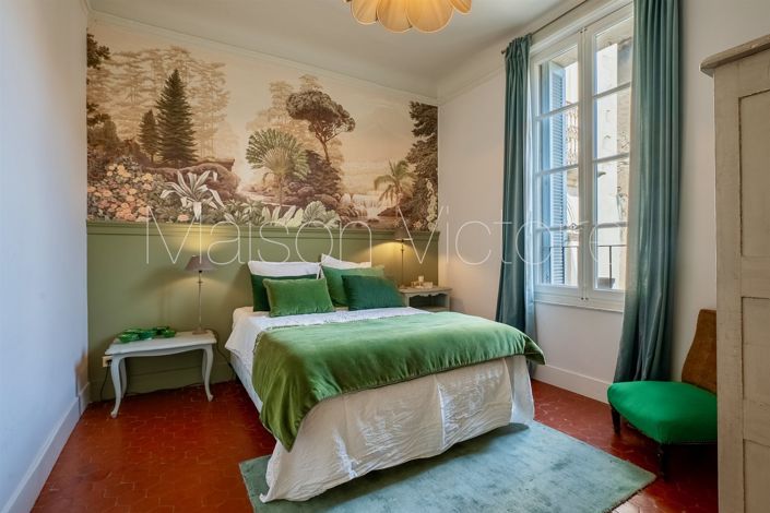 Image No.24-5 Bed House for sale