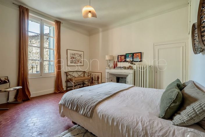 Image No.25-5 Bed House for sale