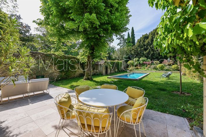 Image No.4-5 Bed House for sale