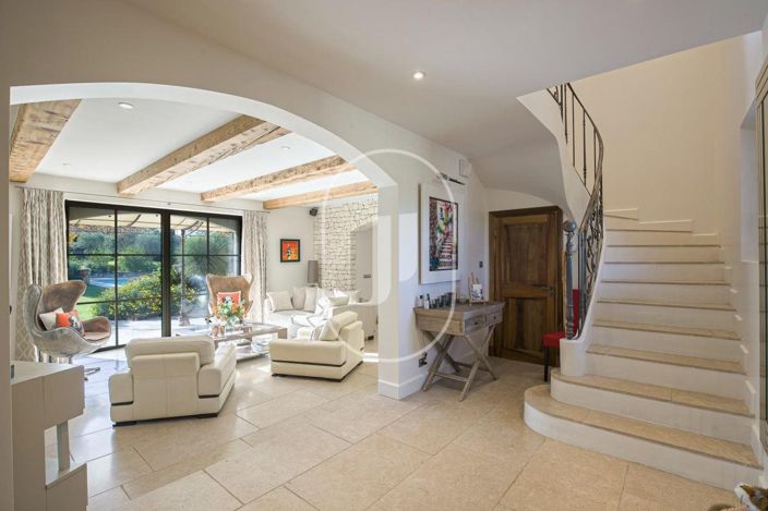 Image No.4-5 Bed House for sale