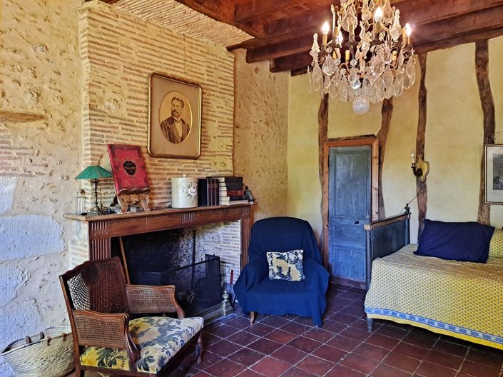 Image No.17-3 Bed House for sale