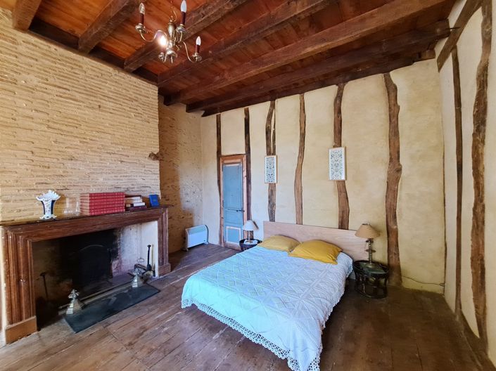 Image No.21-3 Bed House for sale