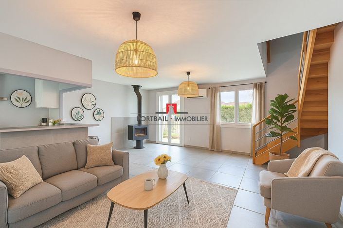 Image No.5-5 Bed House for sale