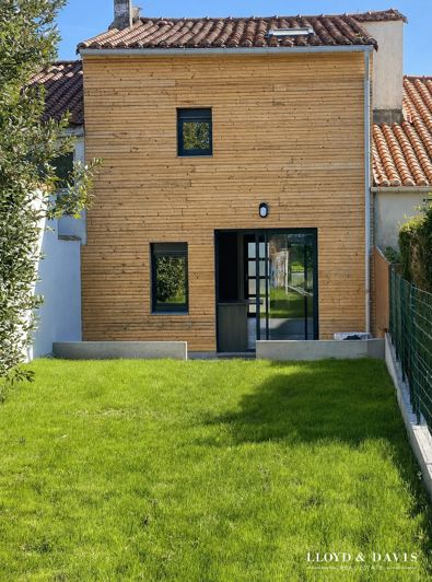 Image No.10-2 Bed House for sale