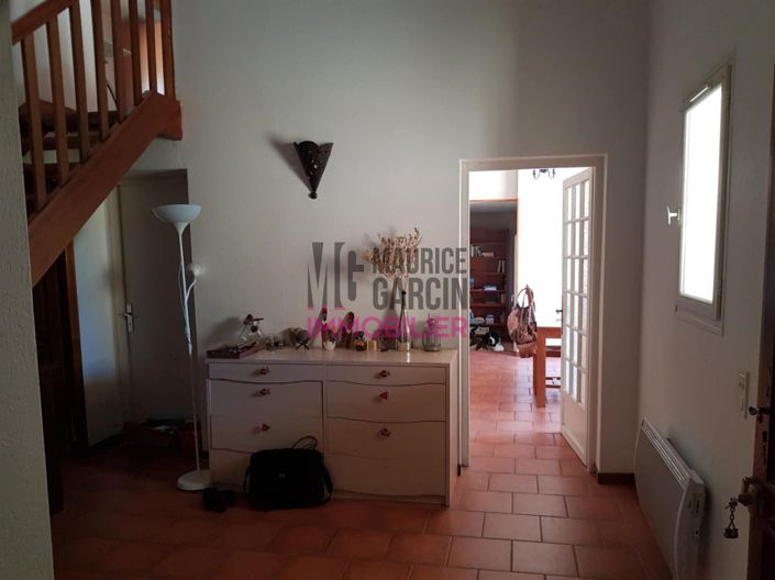 Image No.7-3 Bed House for sale