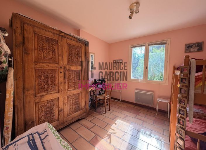 Image No.14-4 Bed House for sale