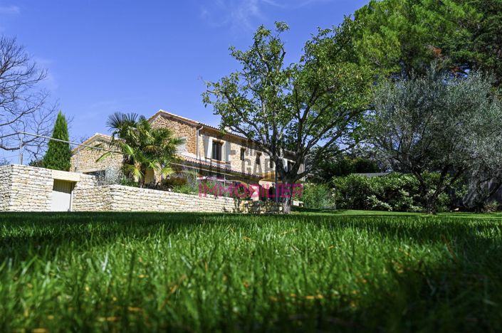 Image No.4-6 Bed Property for sale