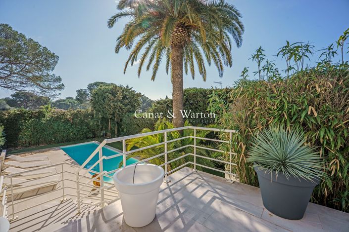 Image No.3-3 Bed Property for sale