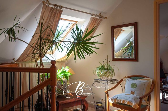Image No.15-4 Bed House for sale