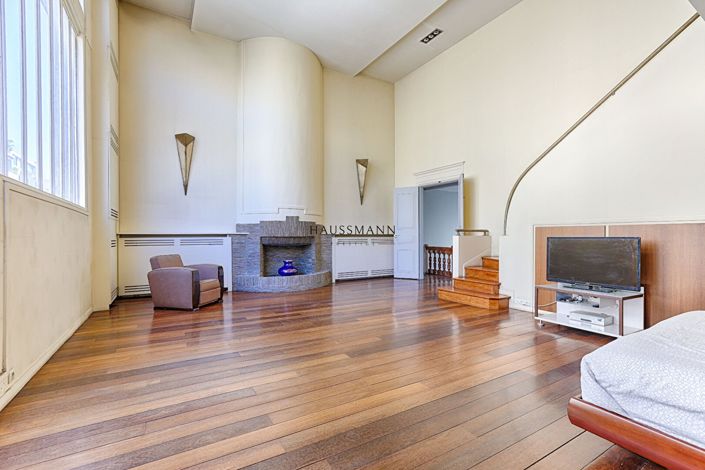 Image No.9-6 Bed Property for sale