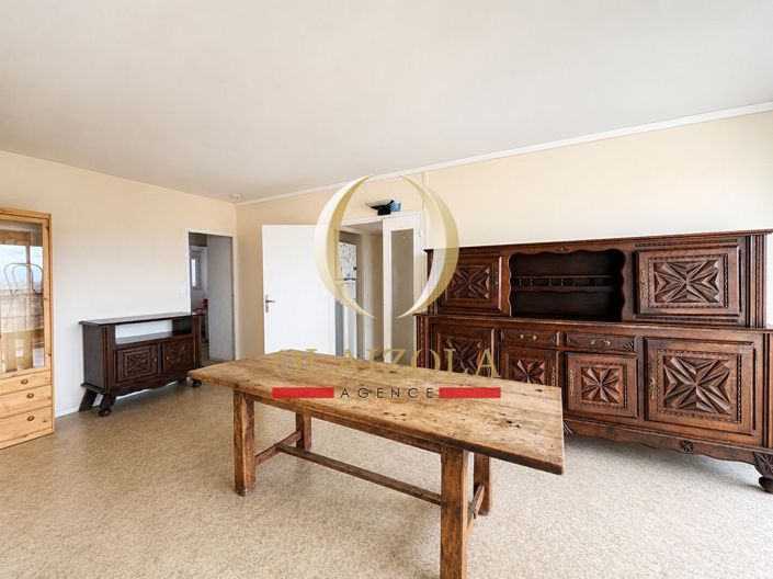 Image No.2-4 Bed Apartment for sale