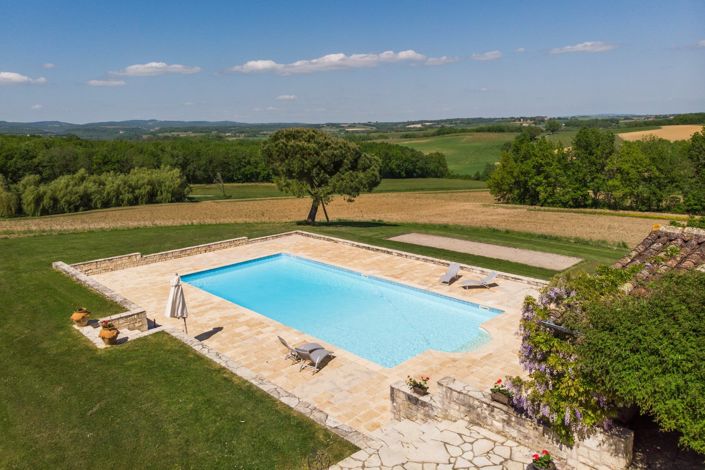 Image No.4-7 Bed House for sale