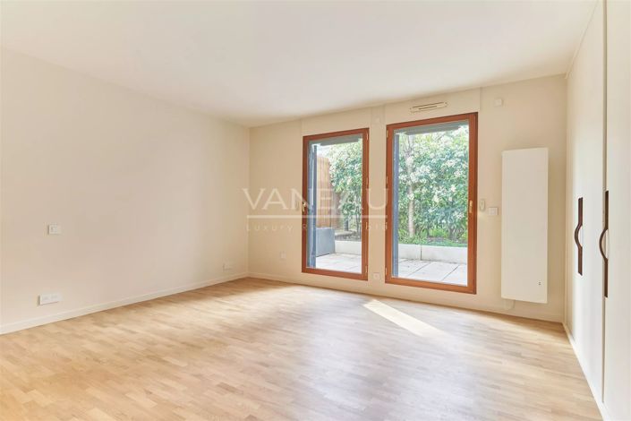 Image No.12-3 Bed Apartment for sale