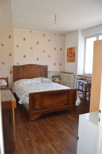 Image No.10-4 Bed House for sale