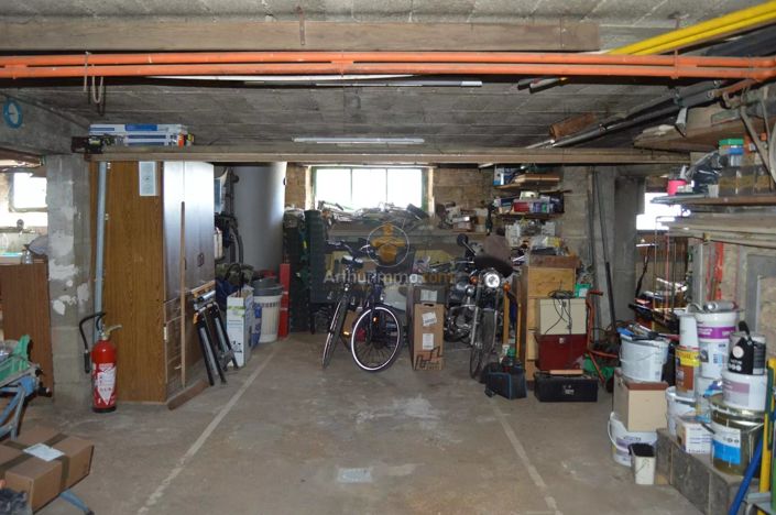 Image No.16-4 Bed House for sale