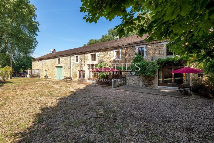 Image No.21-Propriété de 14 chambres à vendre à Brantôme