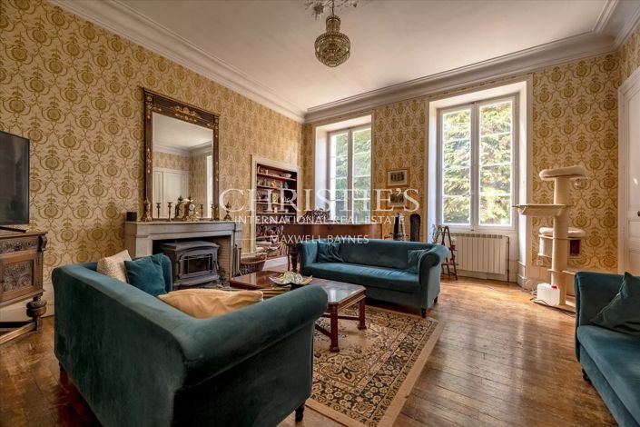 Image No.5-Propriété de 14 chambres à vendre à Brantôme