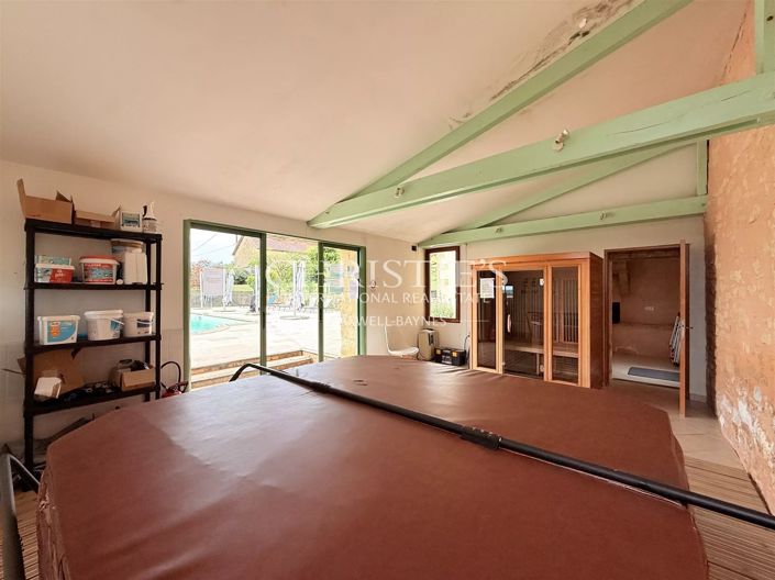 Image No.25-11 Bed House for sale