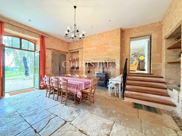 Image No.29-11 Bed House for sale