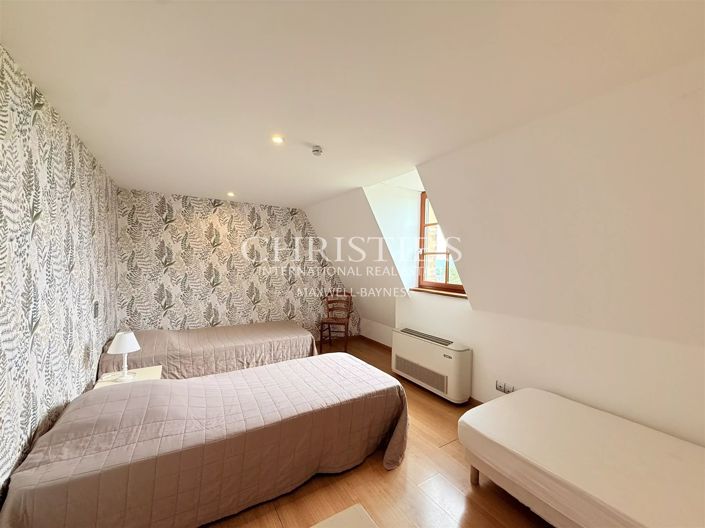 Image No.34-11 Bed House for sale