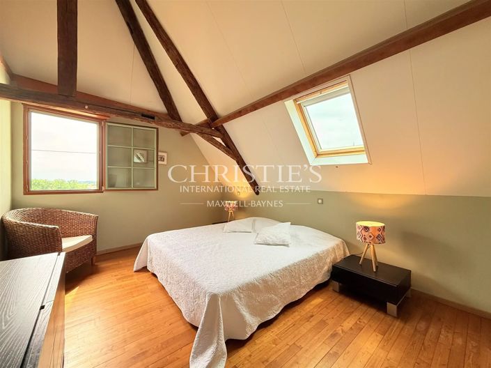 Image No.41-11 Bed House for sale