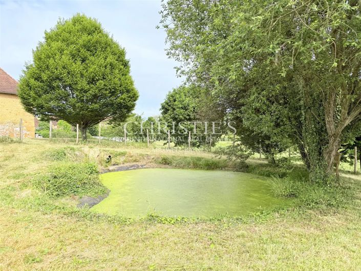Image No.47-11 Bed House for sale