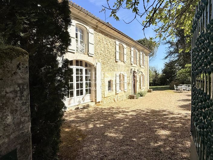 Image No.16-5 Bed House for sale