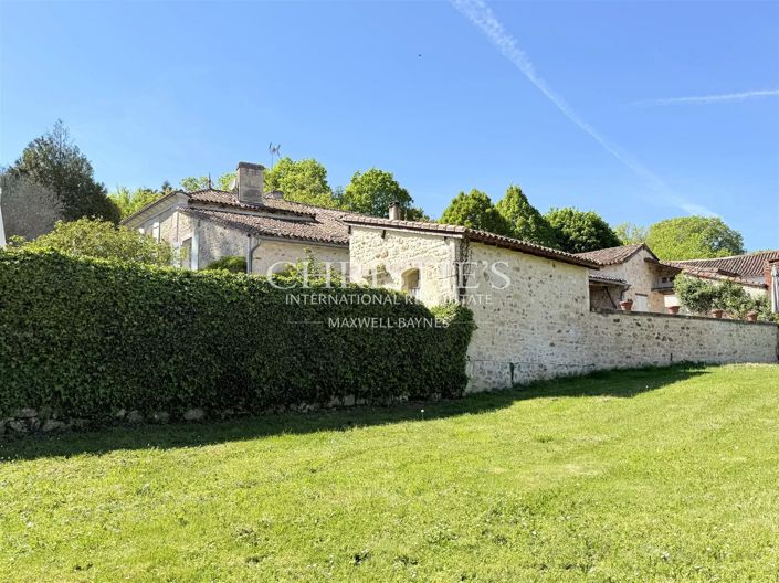 Image No.33-5 Bed House for sale