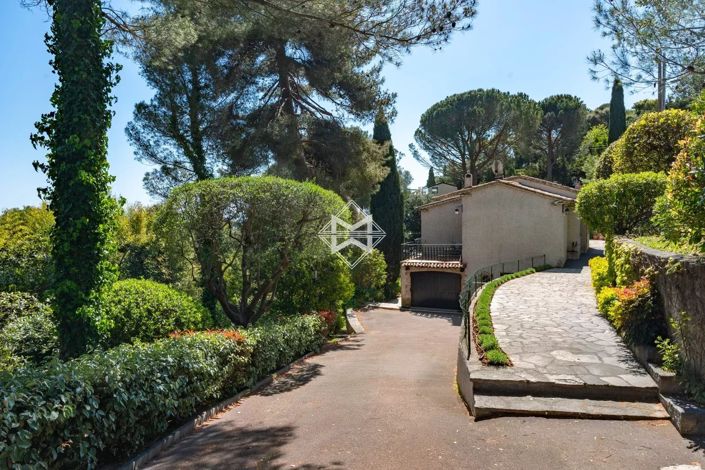 Image No.9-4 Bed House for sale