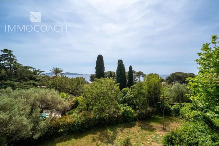 Image No.8-House for sale