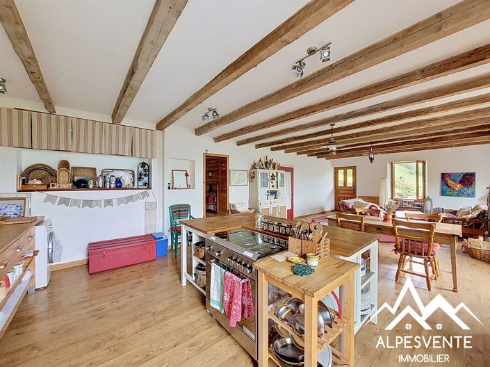Image No.12-4 Bed House for sale