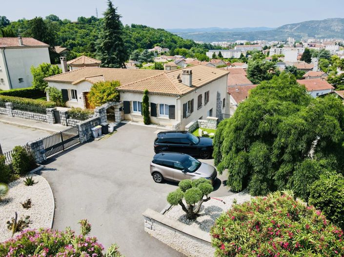 Image No.2-Maison de 5 chambres à vendre à Drôme