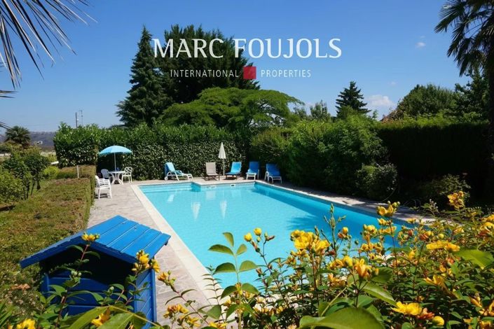 Image No.19-6 Bed House for sale