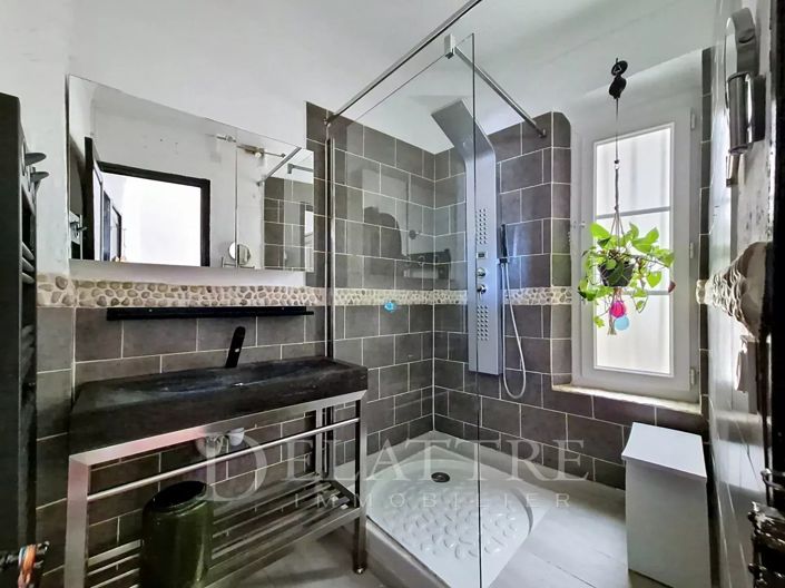 Image No.5-3 Bed House for sale