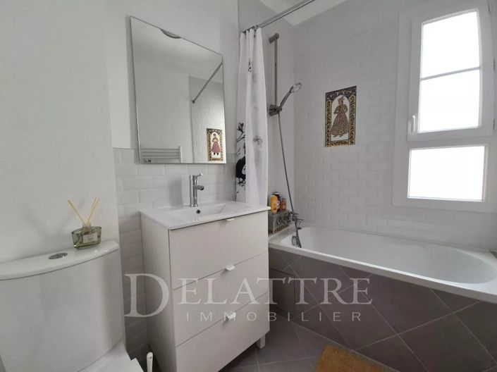 Image No.9-3 Bed House for sale