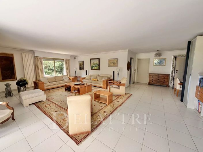 Image No.4-3 Bed Apartment for sale