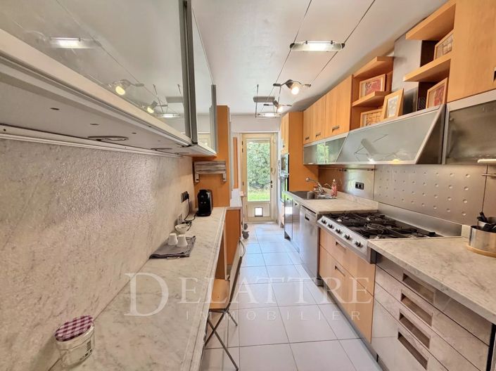 Image No.5-3 Bed Apartment for sale