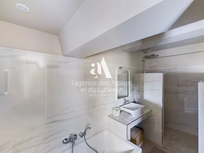 Image No.15-3 Bed House for sale