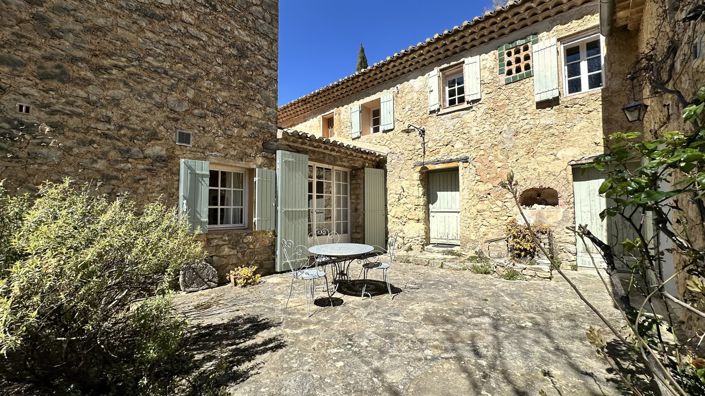 Image No.2-6 Bed House for sale