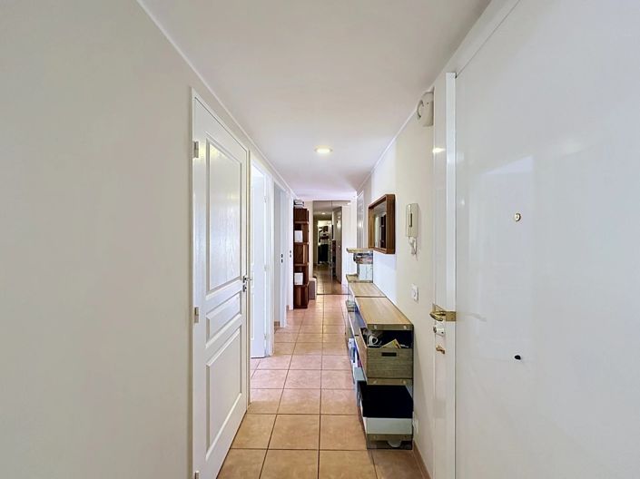 Image No.14-3 Bed Apartment for sale