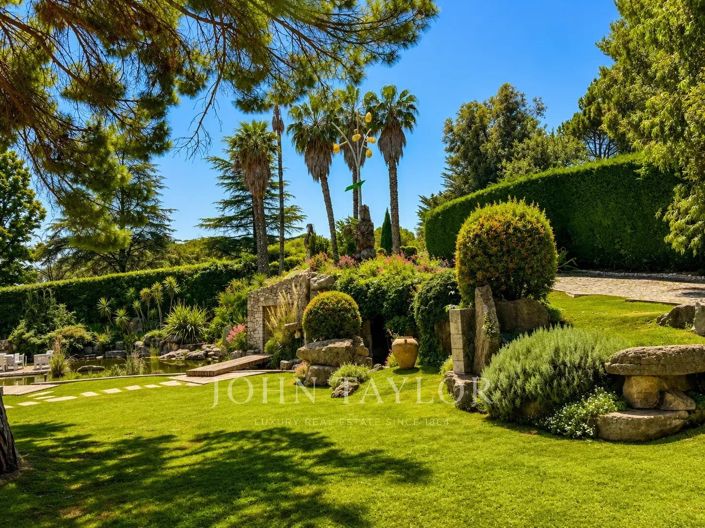 Image No.10-5 Bed House for sale