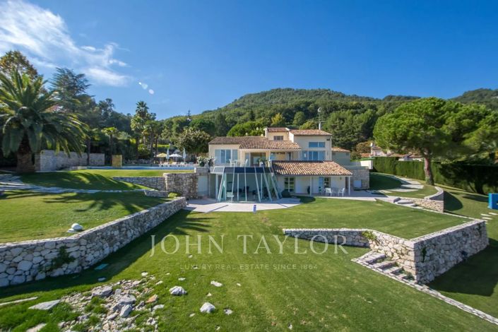 Image No.2-5 Bed House for sale
